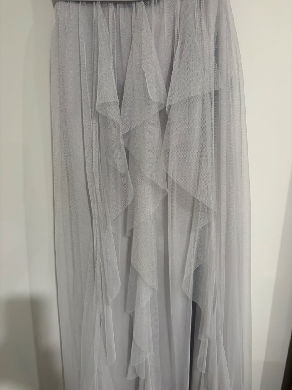 Dress - Picture 7 of 9